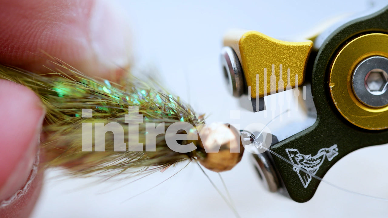 Cutting Line with Dr Slick Cyclone Nippers-Tight 1