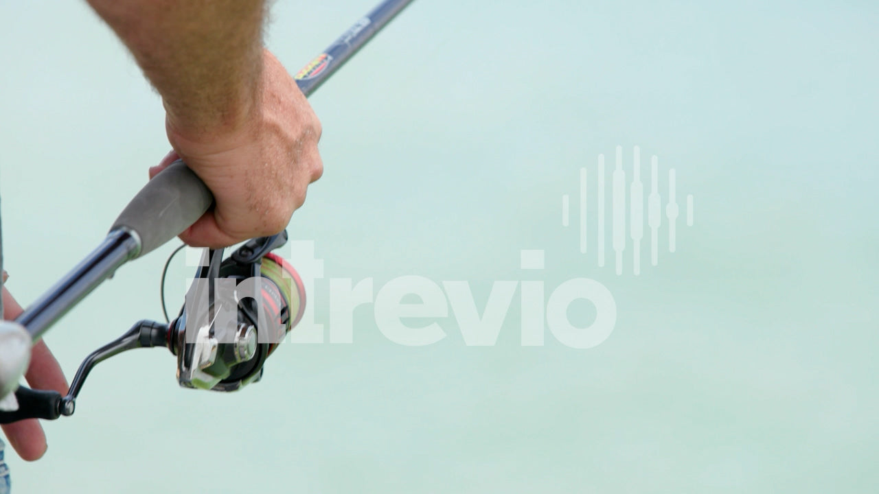 Reeling Spincast Bass Fishing